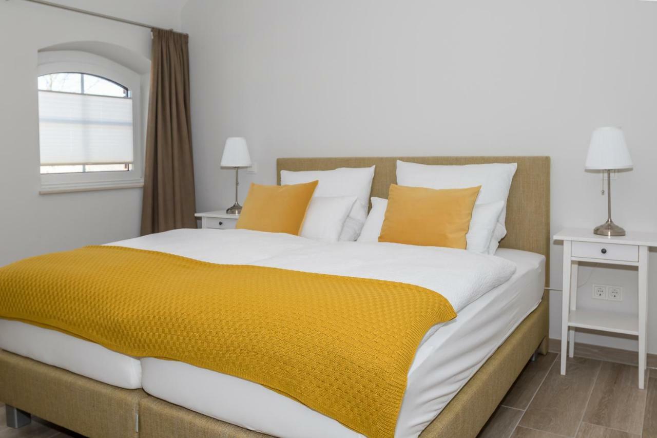 Hayungshaus Esens Apartment Bagian luar foto