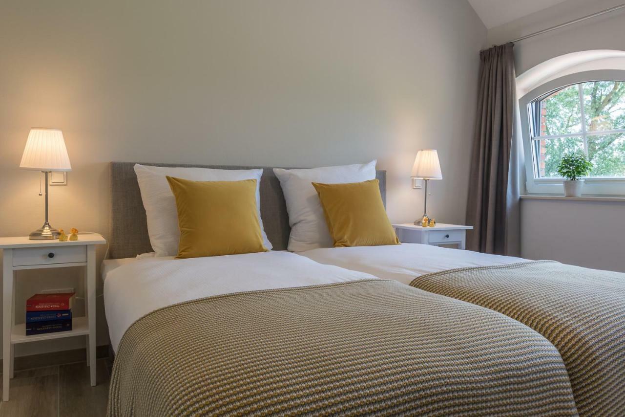 Hayungshaus Esens Apartment Bagian luar foto